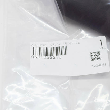 NEW AUDI A3 8P ENGINE VENT HOSE 06H103221J