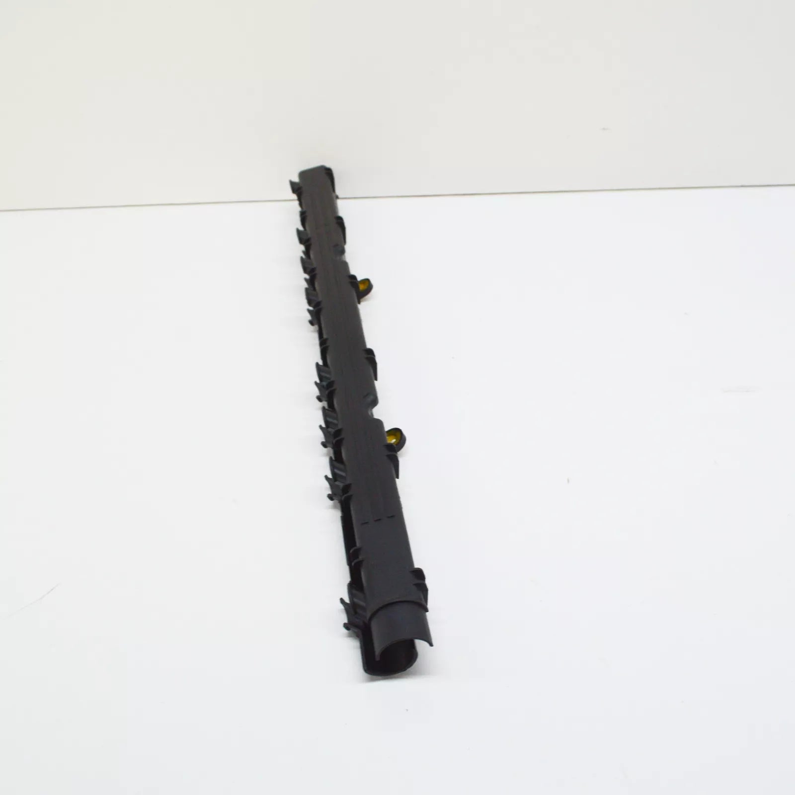 NEW BMW 3 E30 IGNITION WIRING TUBE 12121719889 1719889 ORIGINAL