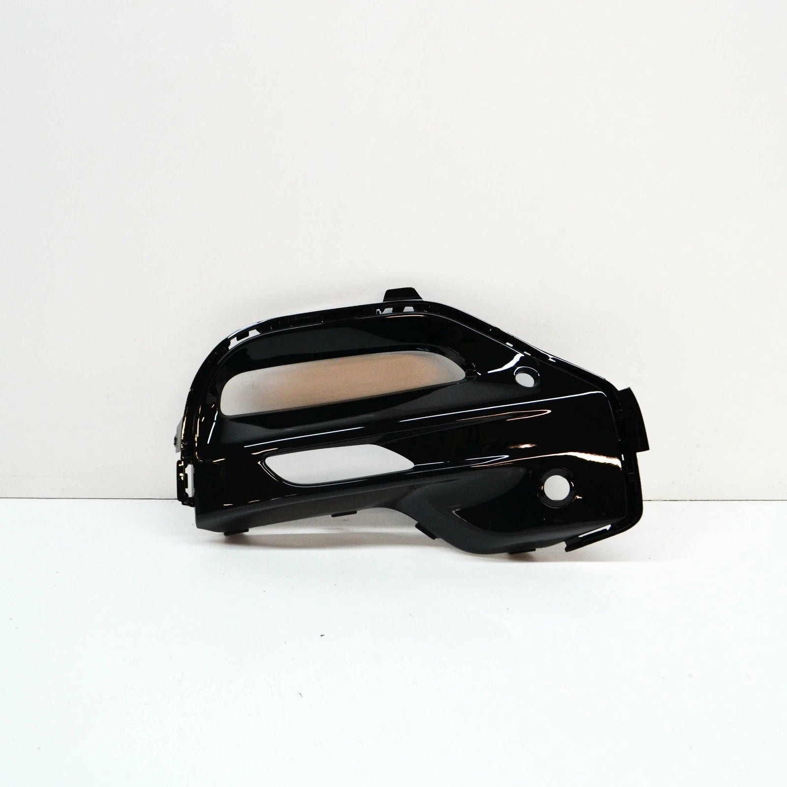 NEW BMW X5 G05 M FRONT RIGHT FOG LIGHT GRILLE TRIM 51118099732 ORIGINAL