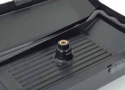 NEW BMW 5 E39 ENGINE COVER 1748633 11121748633 ORIGINAL