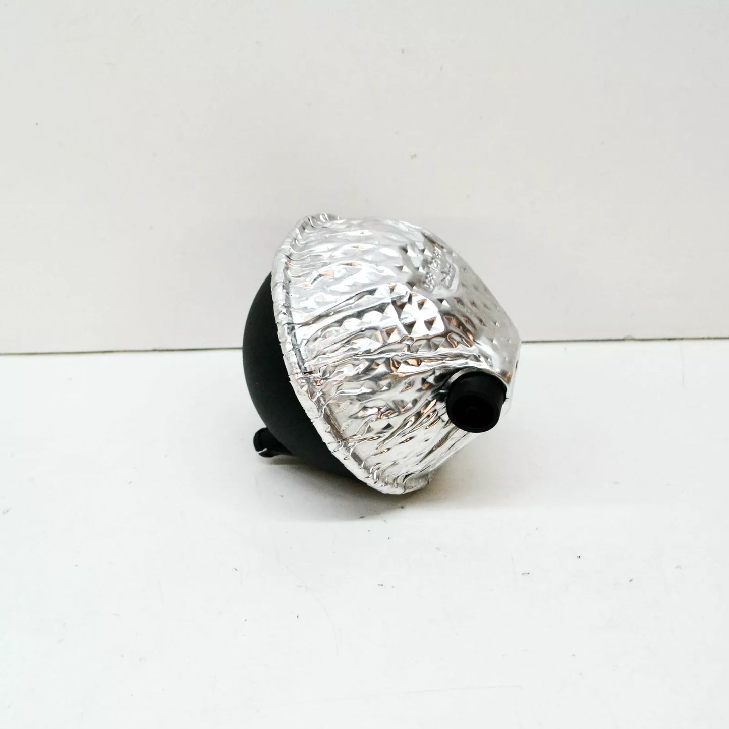 NEW AUDI A4 B6 PRESSURE CANISTER VACUUM TANK RESERVOIR 038129807 1.9 TDI