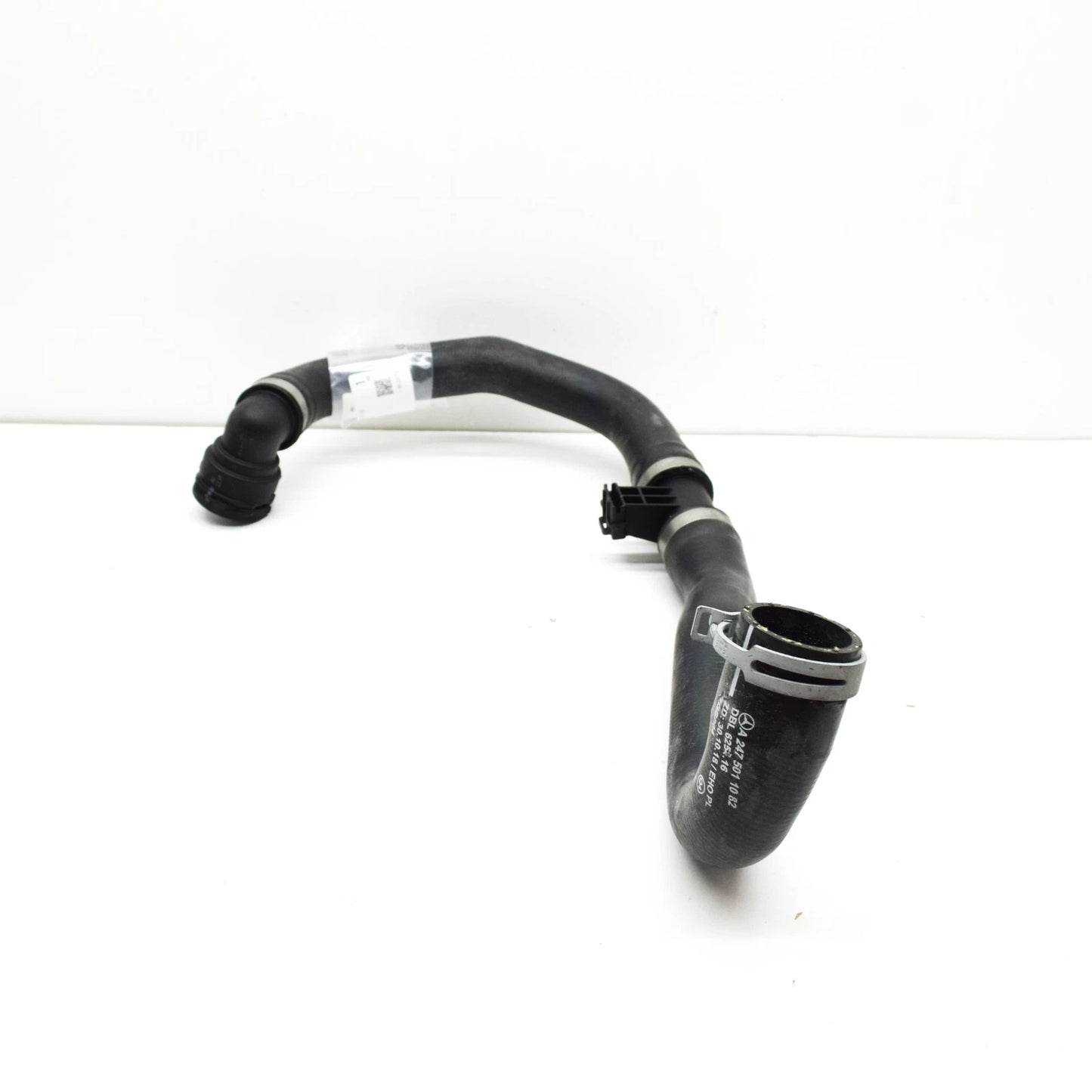 NEW MERCEDES-BENZ A W177 RIGHT COOLANT WATER RADIATOR HOSE A2475011082 ORIGINAL