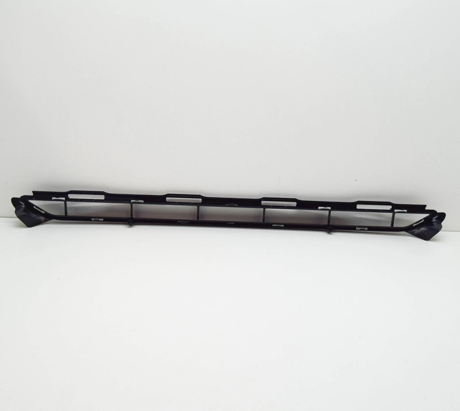 NEW AUDI A4 B9 FRONT BUMPER LOWER CENTER GRILLE 8W0807683B9B9 ORIGINAL