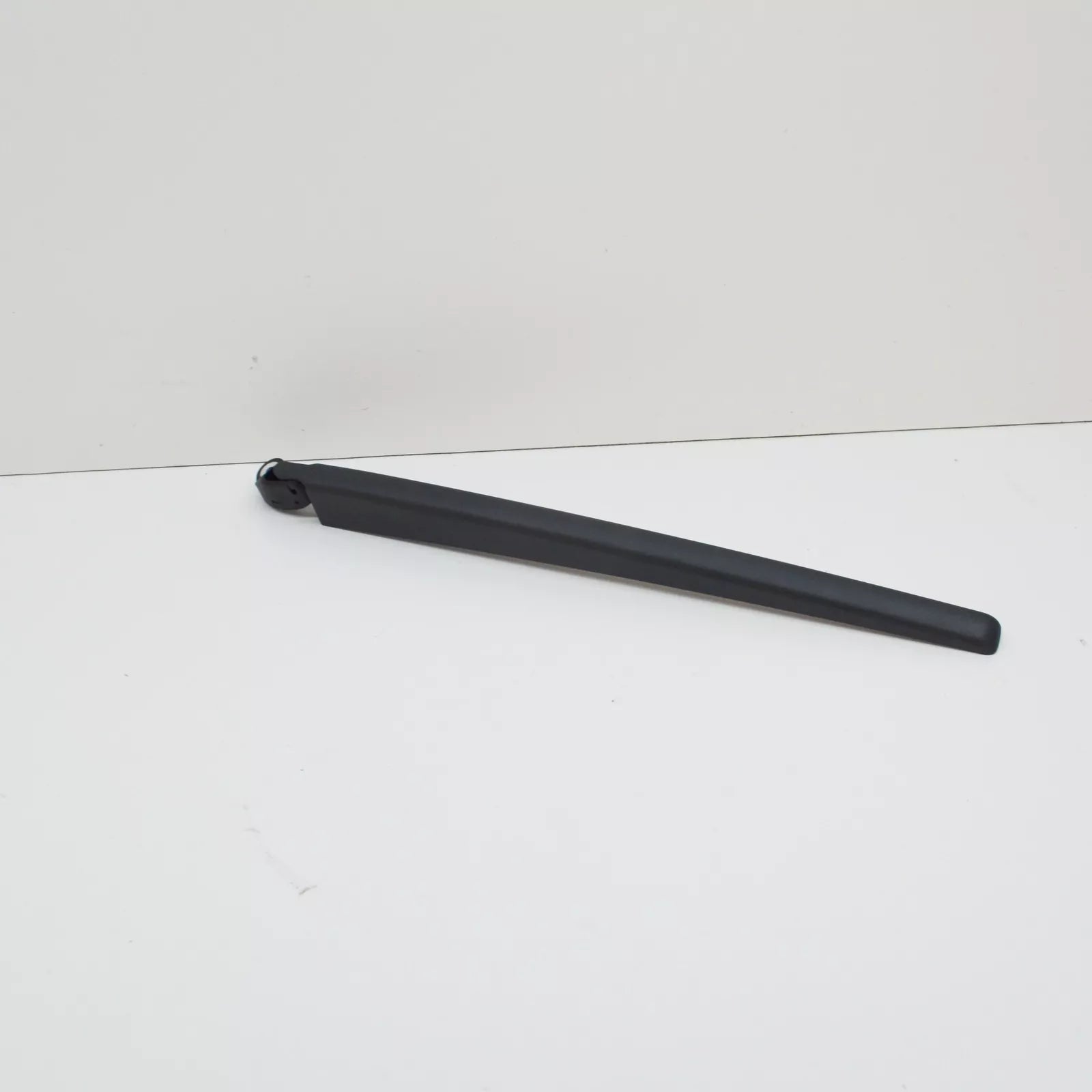 NEW BMW X7 G07 REAR TAILGATE WIPER ARM BLADE 61627474263 ORIGINAL