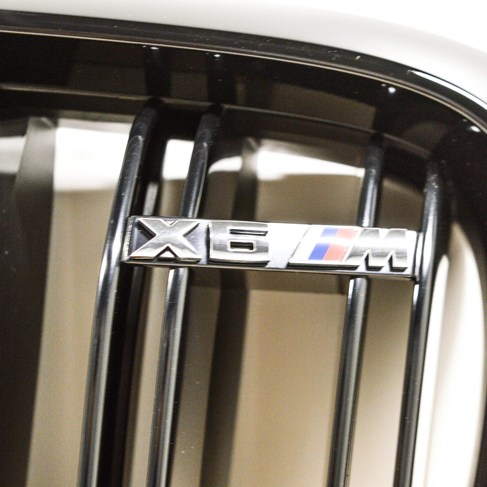 NEW BMW X6 M F86 FRONT LEFT BUMPER M GRILLE 51712354499 2354499 ORIGINAL