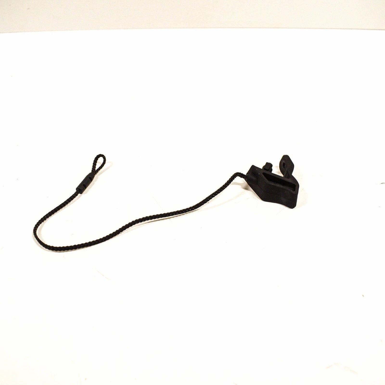 NEW AUDI A3 SPORTBACK 8V PARCEL SHELF RIGHT STRING 8V4867668