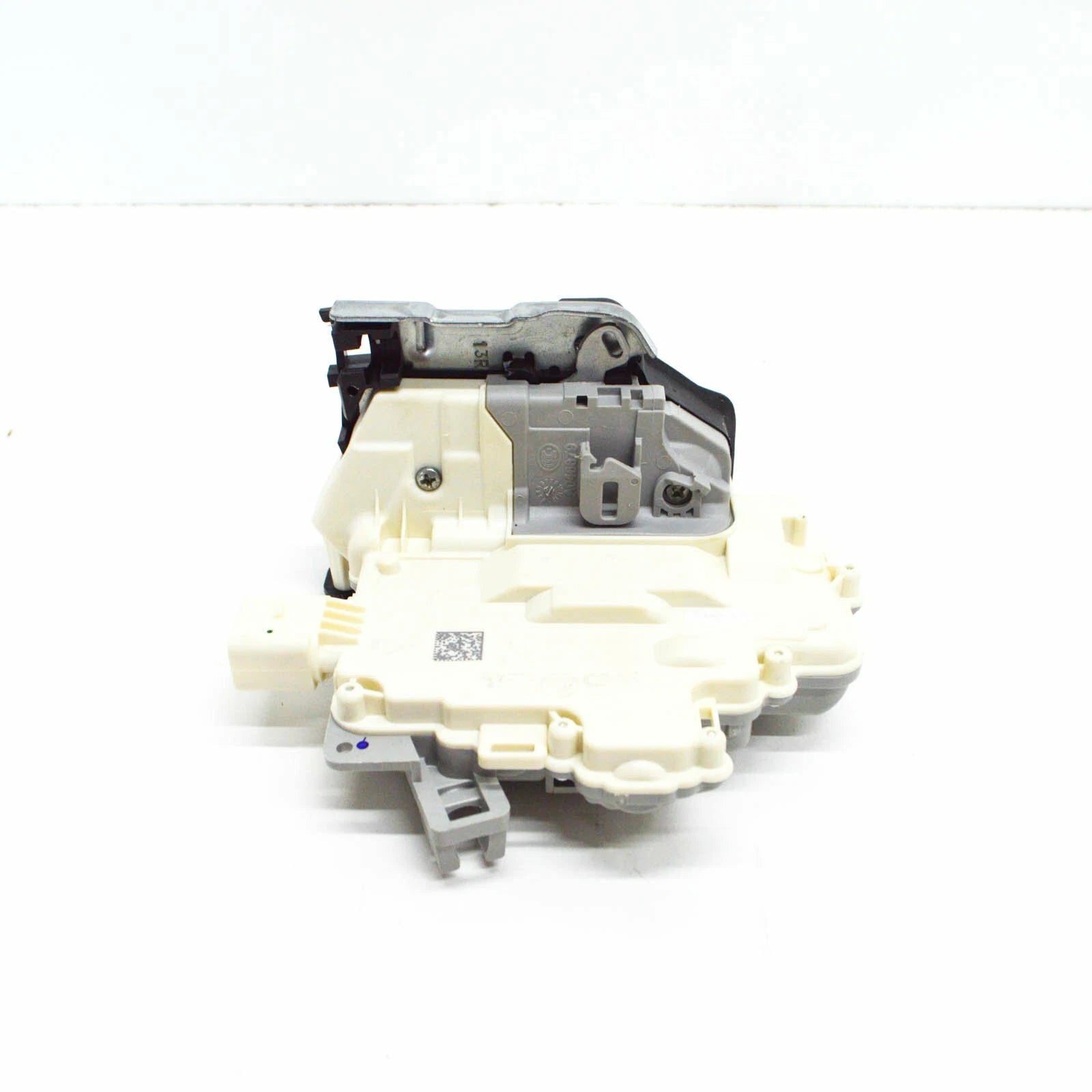 NEW AUDI A4 8K B8 REAR RIGHT DOOR LOCK ACTUATOR 8K0839016A ORIGINAL