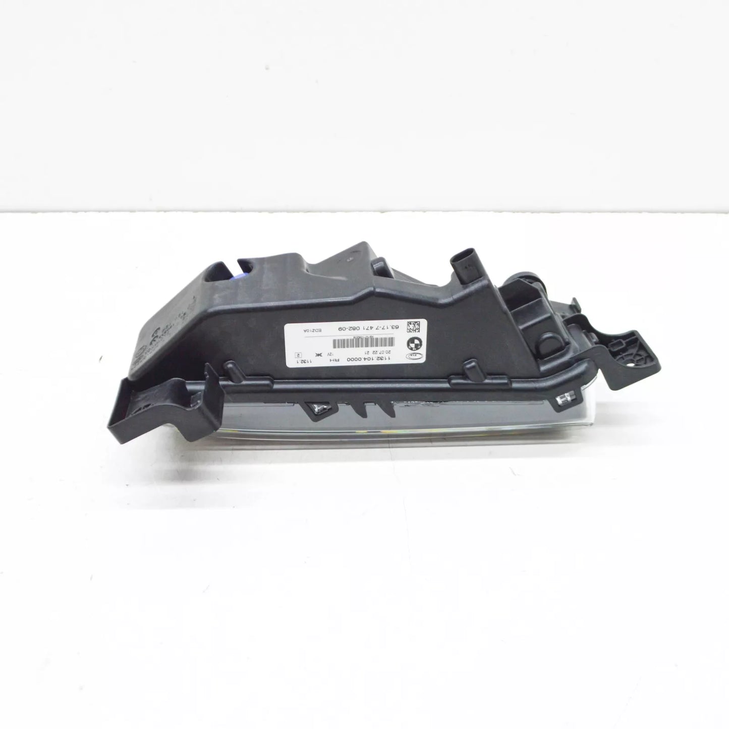 NEW BMW 1 F40 FRONT RIGHT LED FOG LIGH T63177471082