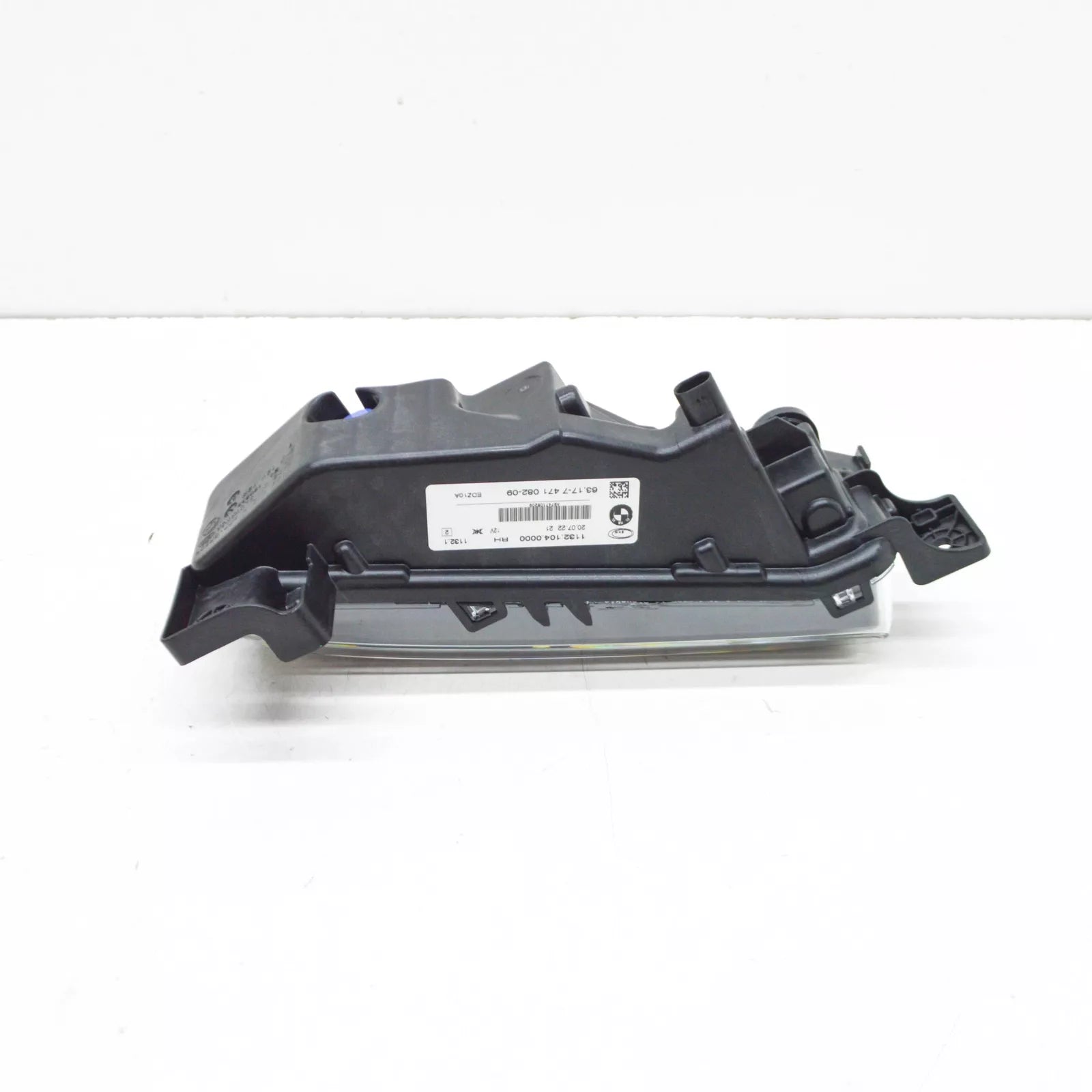 NEW BMW 1 F40 FRONT RIGHT LED FOG LIGH T63177471082