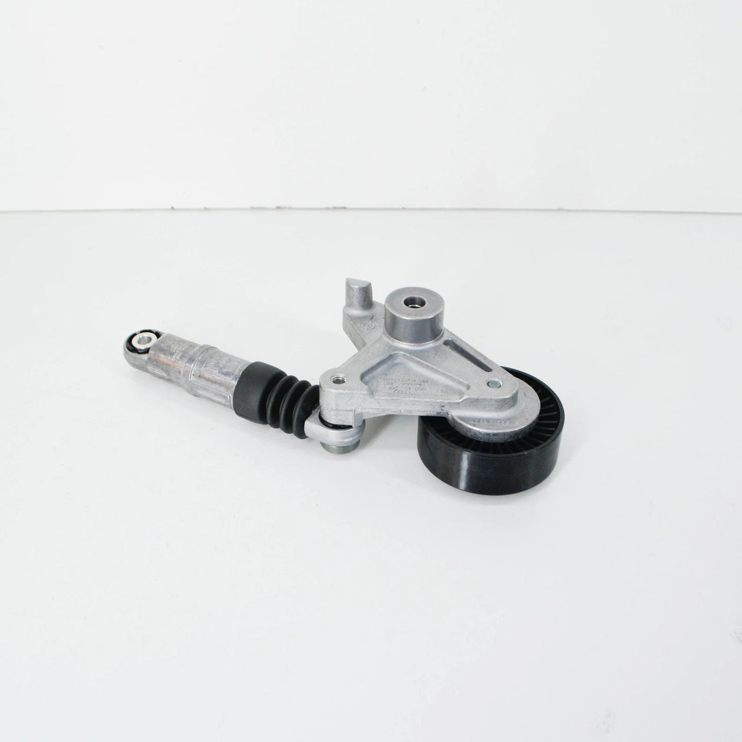 NEW VOLKSWAGEN TOUAREG 7L BELT TENSIONER PULLEY 059145201F 3.0 DIESEL