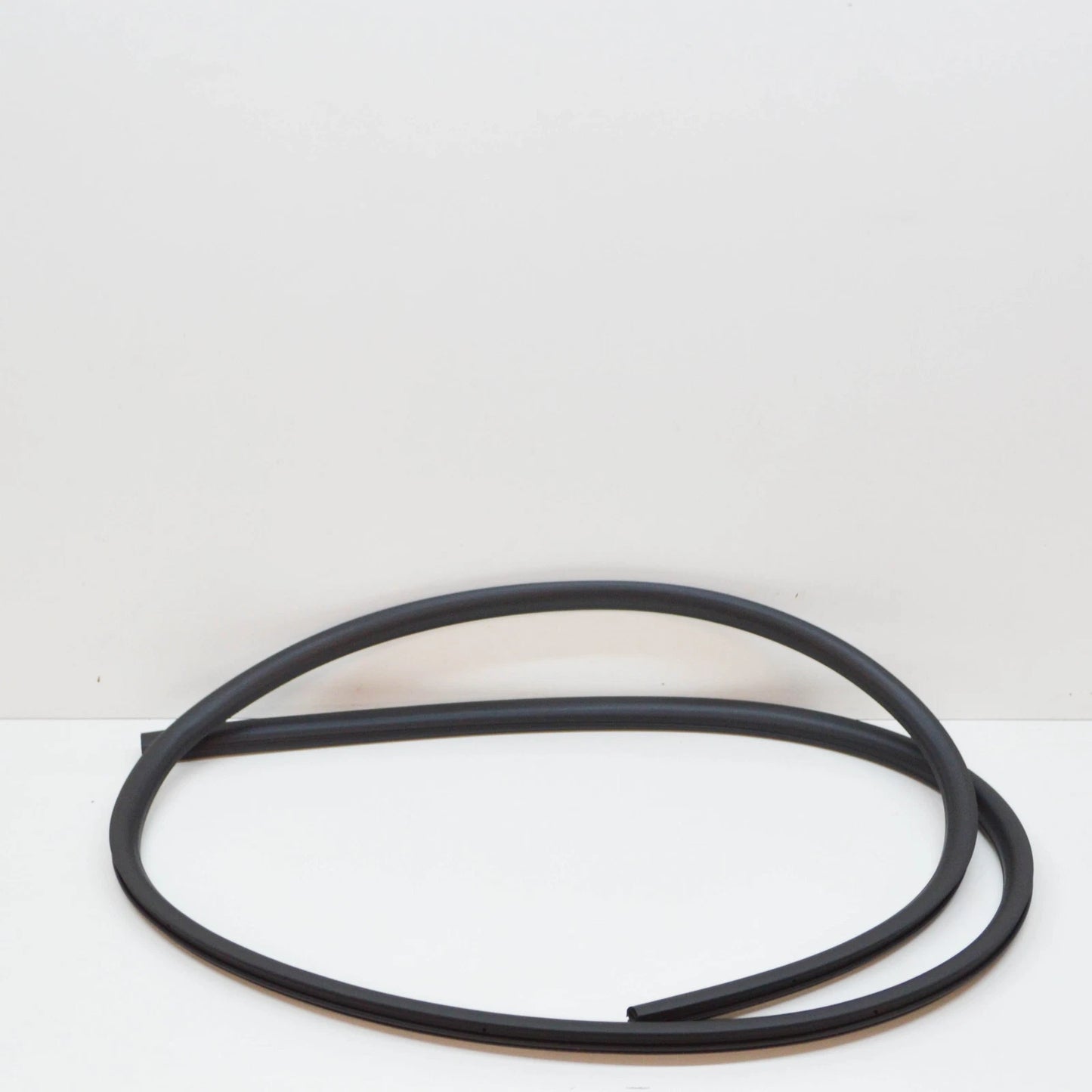 NEW VW TRANSPORTER T6 FRONT LEFT DOOR OUTER SEAL RUBBER 7LA837911C