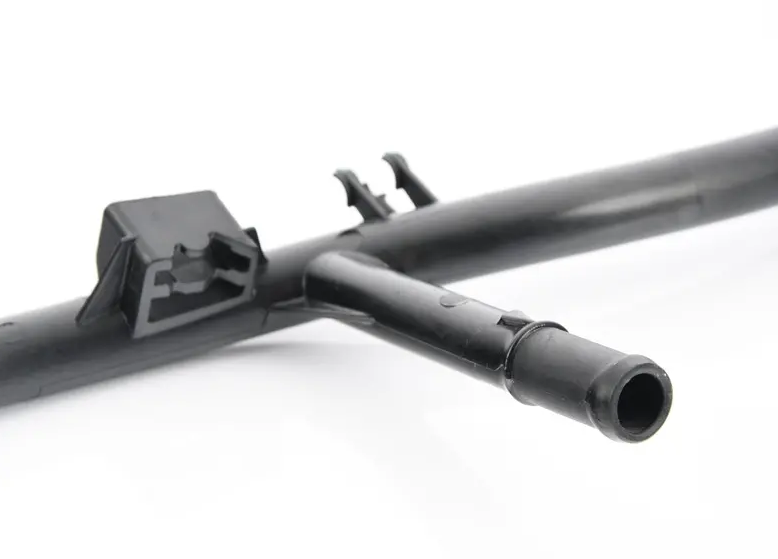 NEW AUDI A3 SPORTBACK 8V ENGINE COOLANT BYPASS PIPE 04E121070AD ORIGINAL