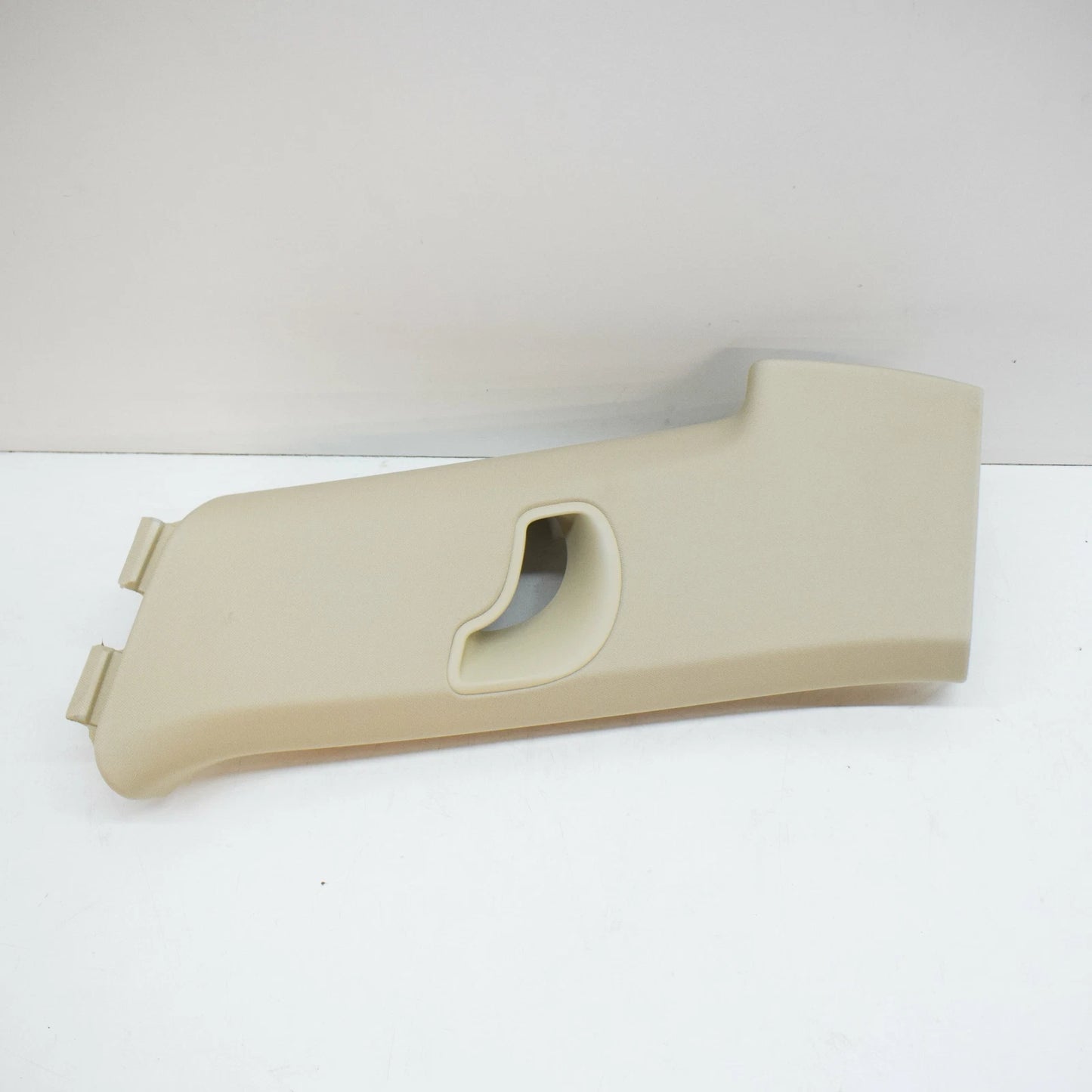 NEW VOLKSWAGEN TOUAREG 7P RIGHT SIDE C PILLAR UPPER TRIM 7P6867242G5R0 ORIGINAL