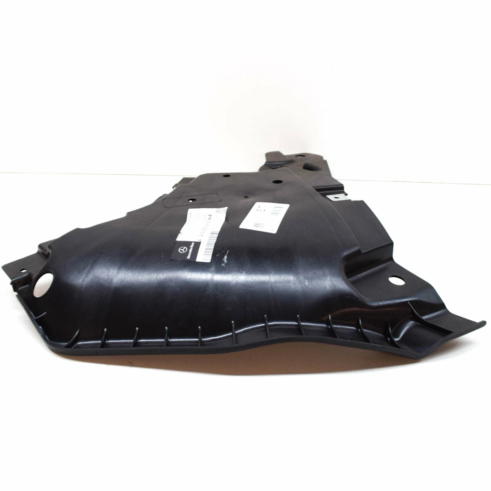 NEW MB E W213 FRONT LEFT ENGINE COMPARTMENT BOTTOM COVER A213520560064 ORIGINAL
