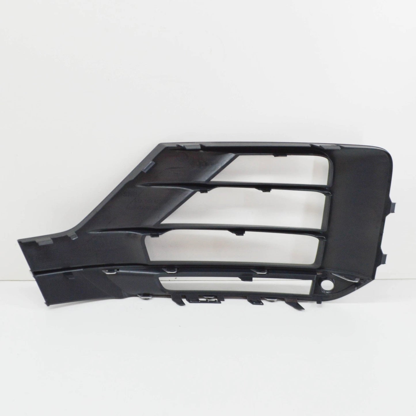 NEW AUDI Q2 FRONT BUMPER RIGHT GRILLE 81A807672B4W3 ORIGINAL