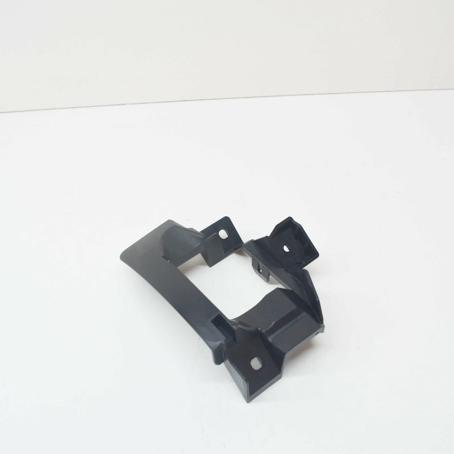 NEW AUDI Q7 REAR LEFT LANE CHANGE ASSIST BRACKET 80A907907B 2017 ORIGINAL