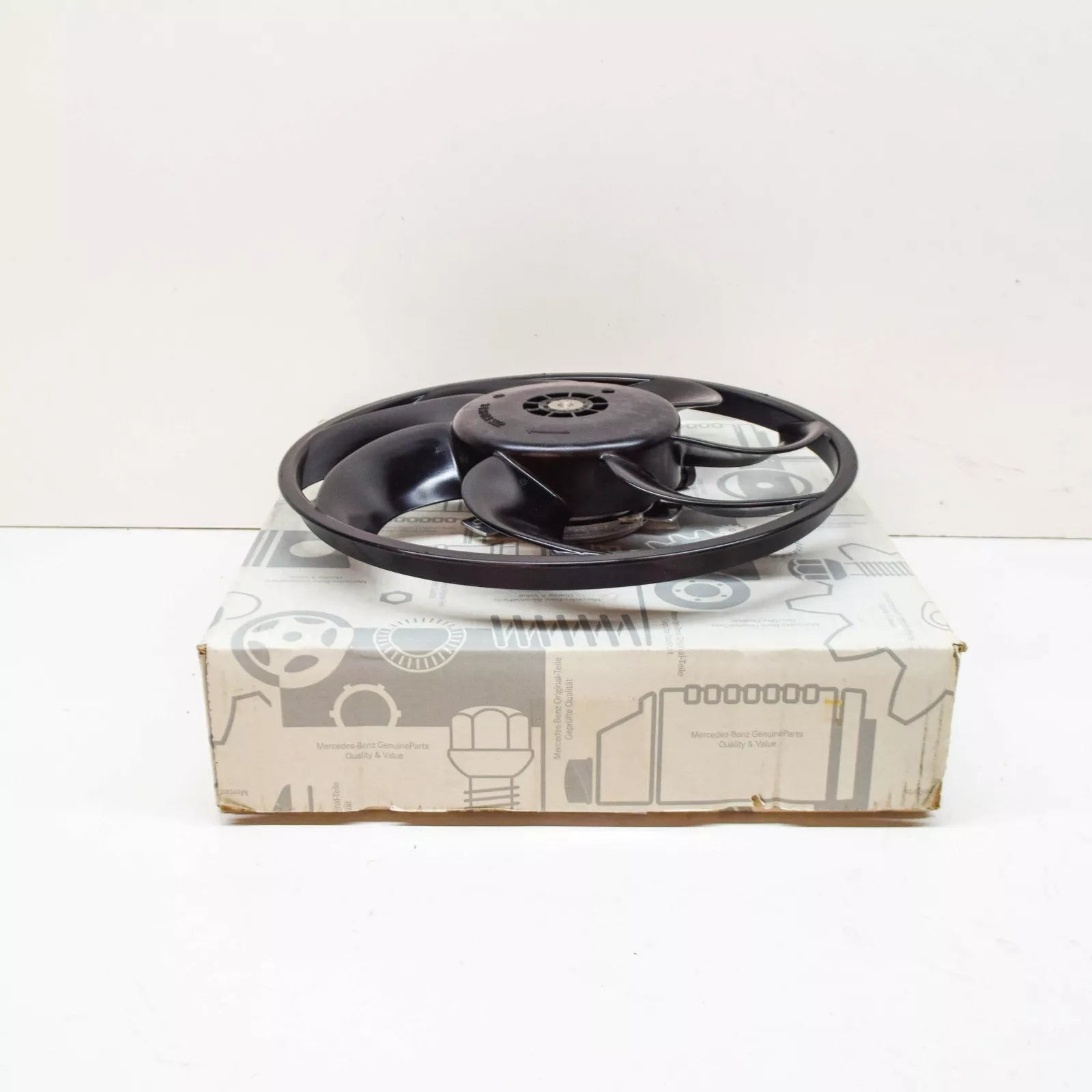 NEW MERCEDES-BENZ VITO W447 RADIATOR COOLING FAN RHD A6395001093 2016 13497780