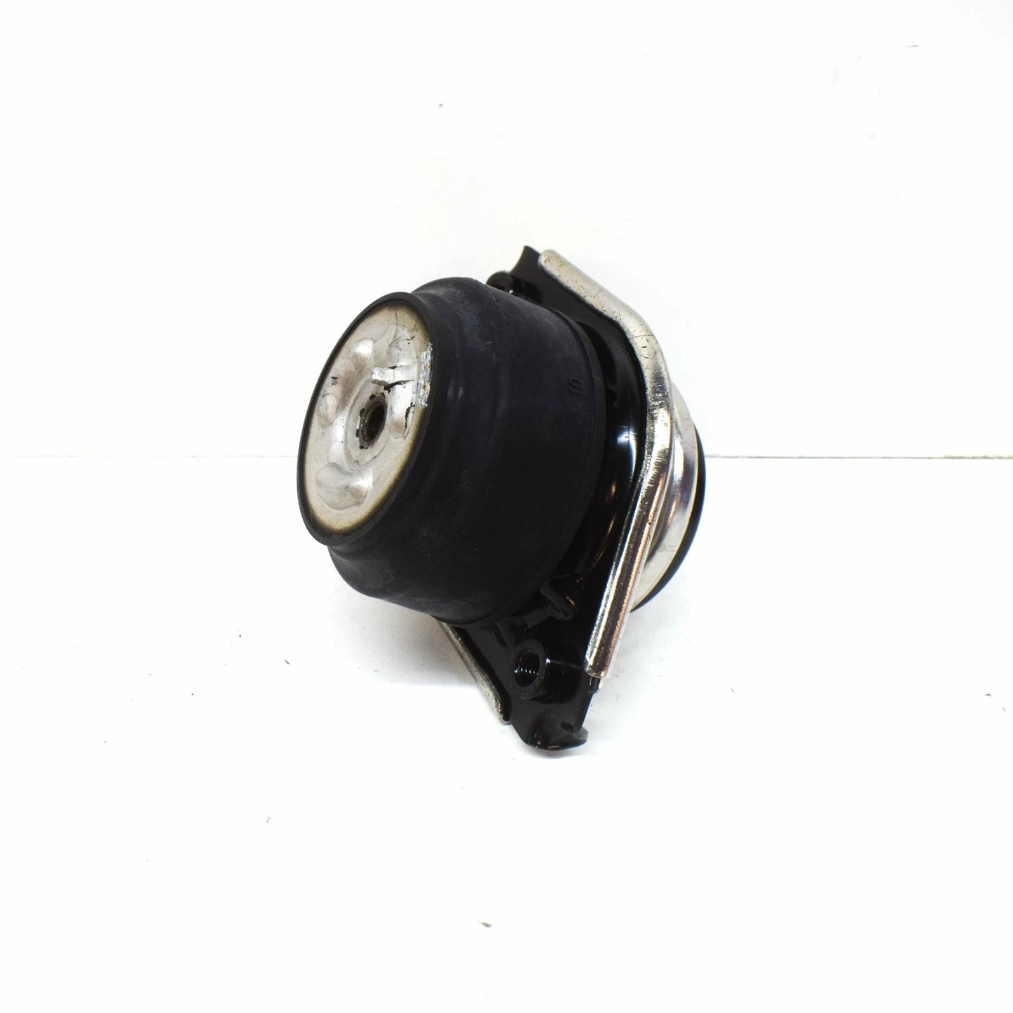NEW MERCEDES-BENZ R W251 FRONT ENGINE SUPPORT A2512404017 ORIGINAL