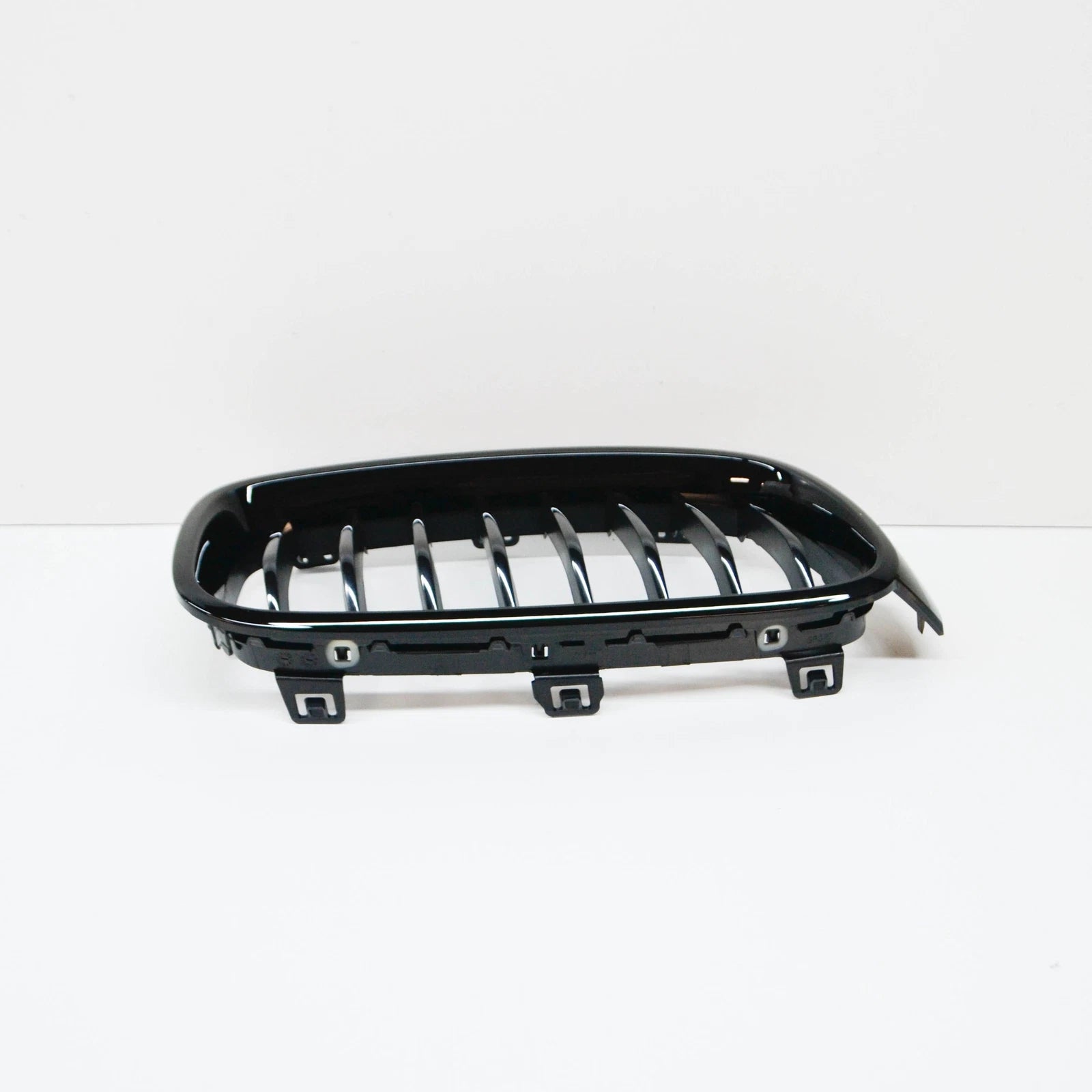 NEW BMW 3 F30 LCI FRONT RIGHT KIDNEY SPORT EDITION GRILLE 51117464494 ORIGINAL