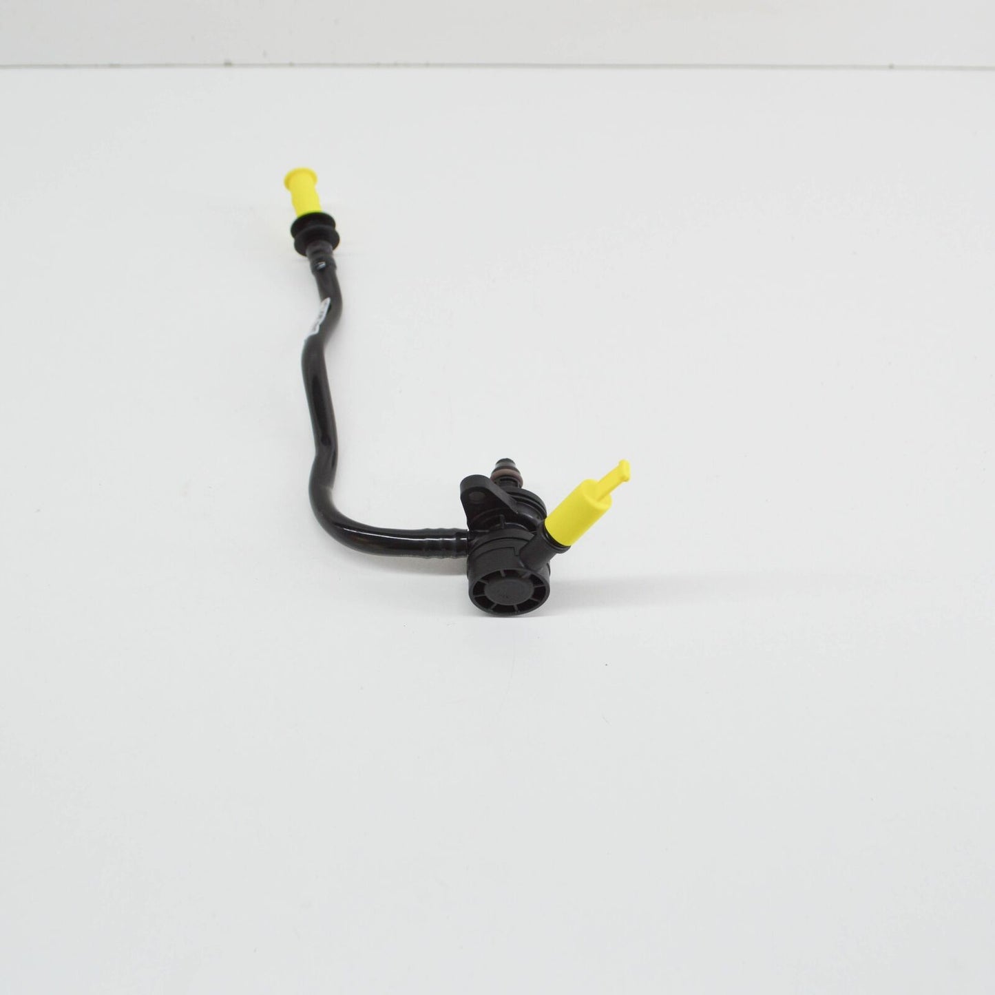 NEW MB C W204 CRANKCASE WIDE OPEN THROTTLE VENT PURGE LINE A2710180200 ORIGINAL