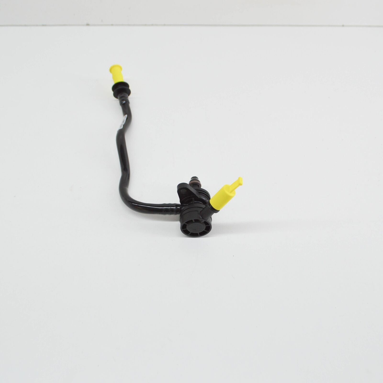 NEW MB C W204 CRANKCASE WIDE OPEN THROTTLE VENT PURGE LINE A2710180200 ORIGINAL