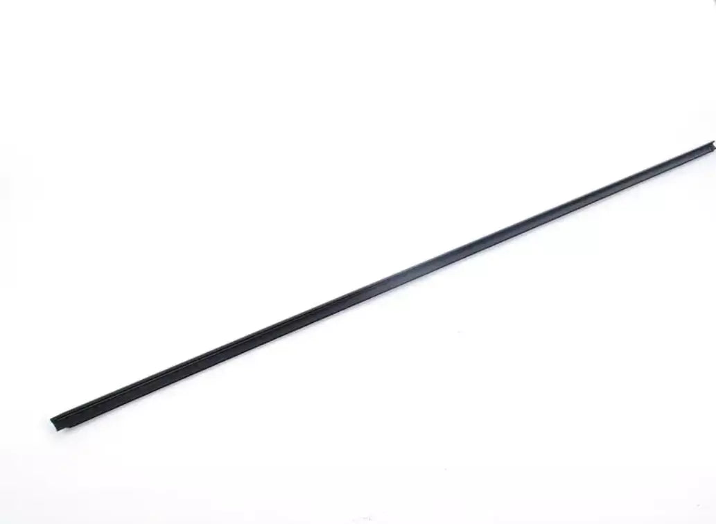 NEW BMW 3 E46 FRONT LEFT DOOR BELT WEATHERSTRIP 51328227625 8227625 ORIGINAL