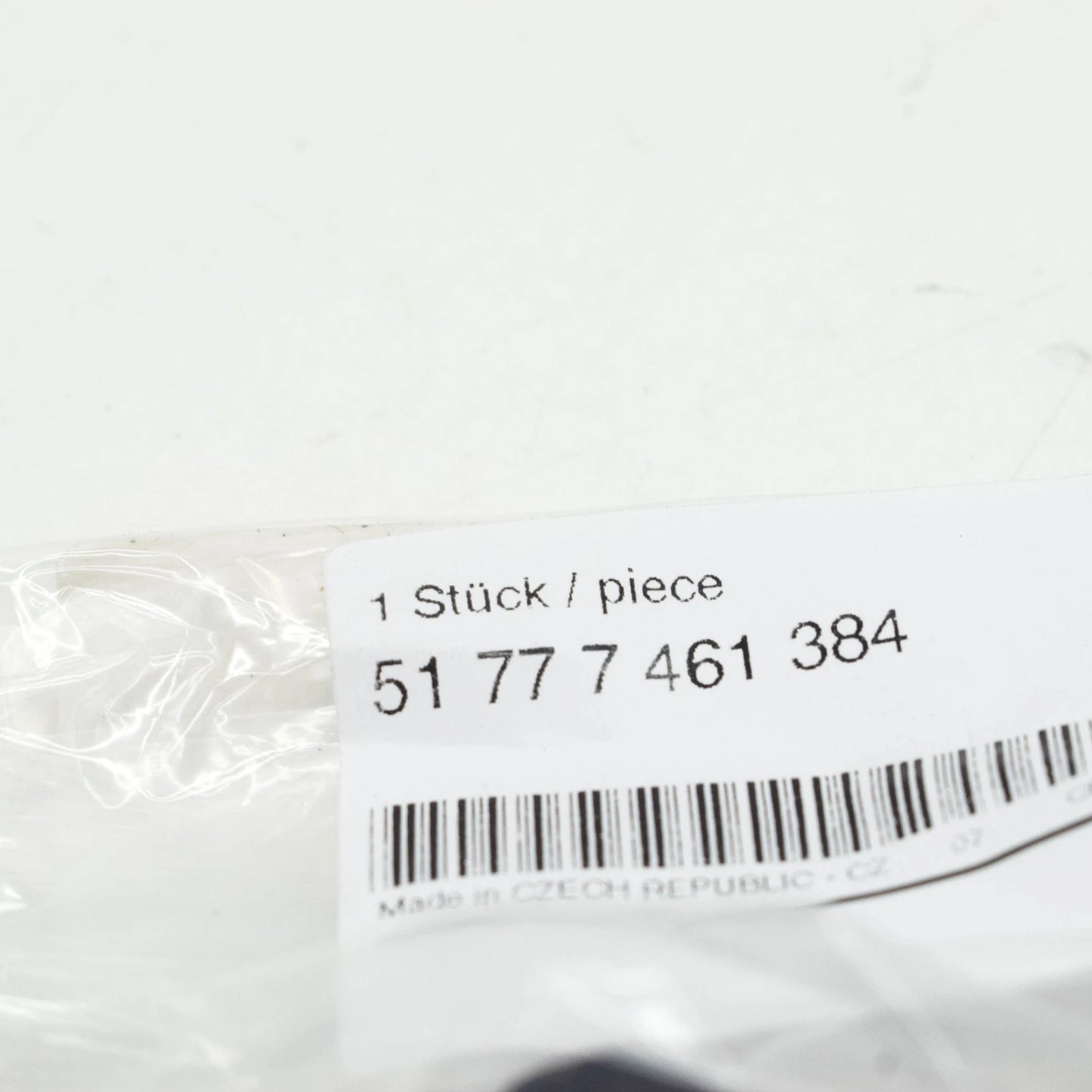 NEW BMW 1 F40 FRONT RIGHT SIDE SIDE SKIRT HOLDER 7461384 51777461384 ORIGINAL