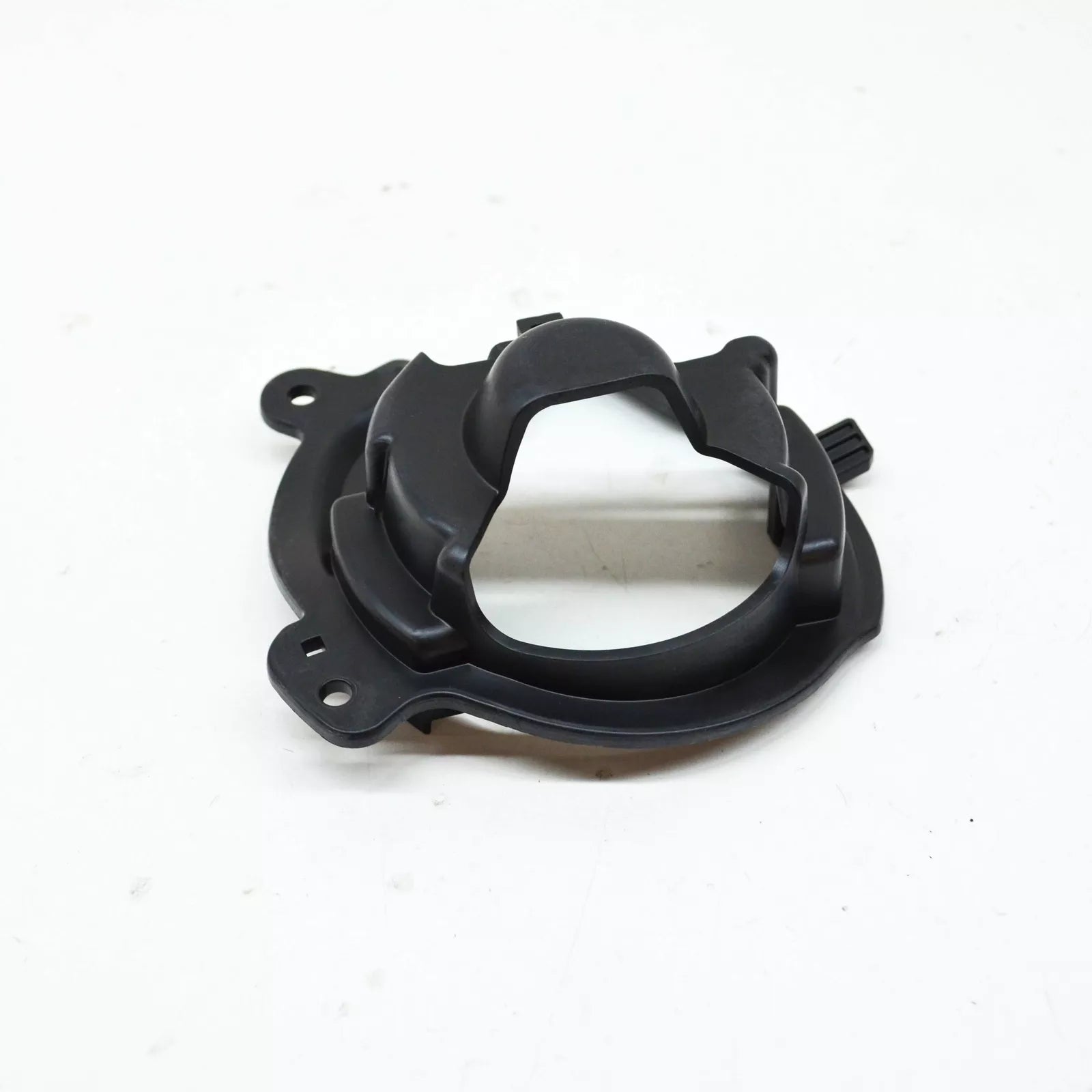 NEW BMW X2 F39 FRONT LEFT FOG LIGHT BRACKET HOLDER 51117444925 ORIGINAL