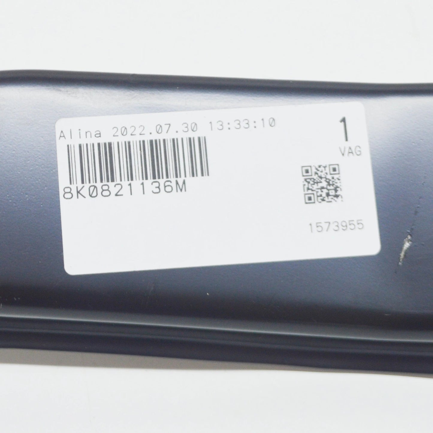 NEW AUDI A4 B8 FRONT RIGHT FENDER LOWER BRACE 8K0821136M