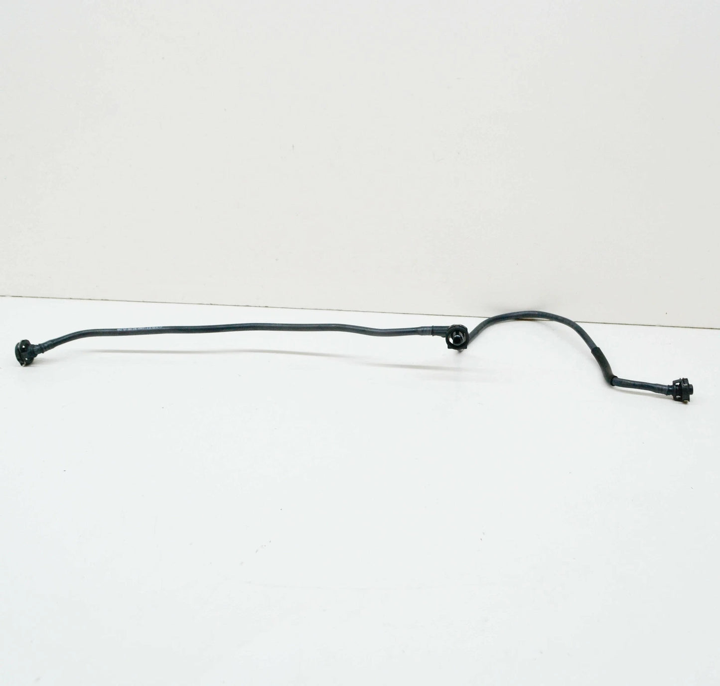 NEW AUDI A6 C8 ENGINE COOLANT OVERFLOW BREATHER HOSE LOWER 4K0121081CS