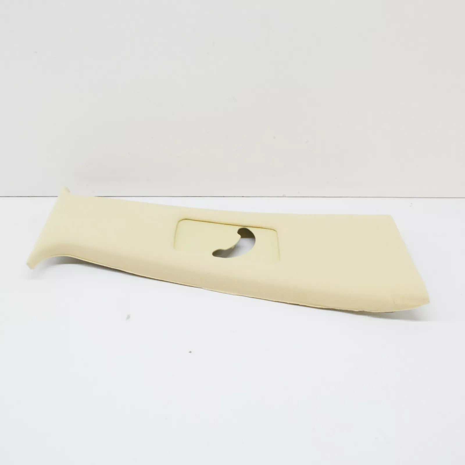 NEW BMW 7 E38 RIGHT UPPER B-PILLAR COVER 51438250932 8250932 ORIGINAL