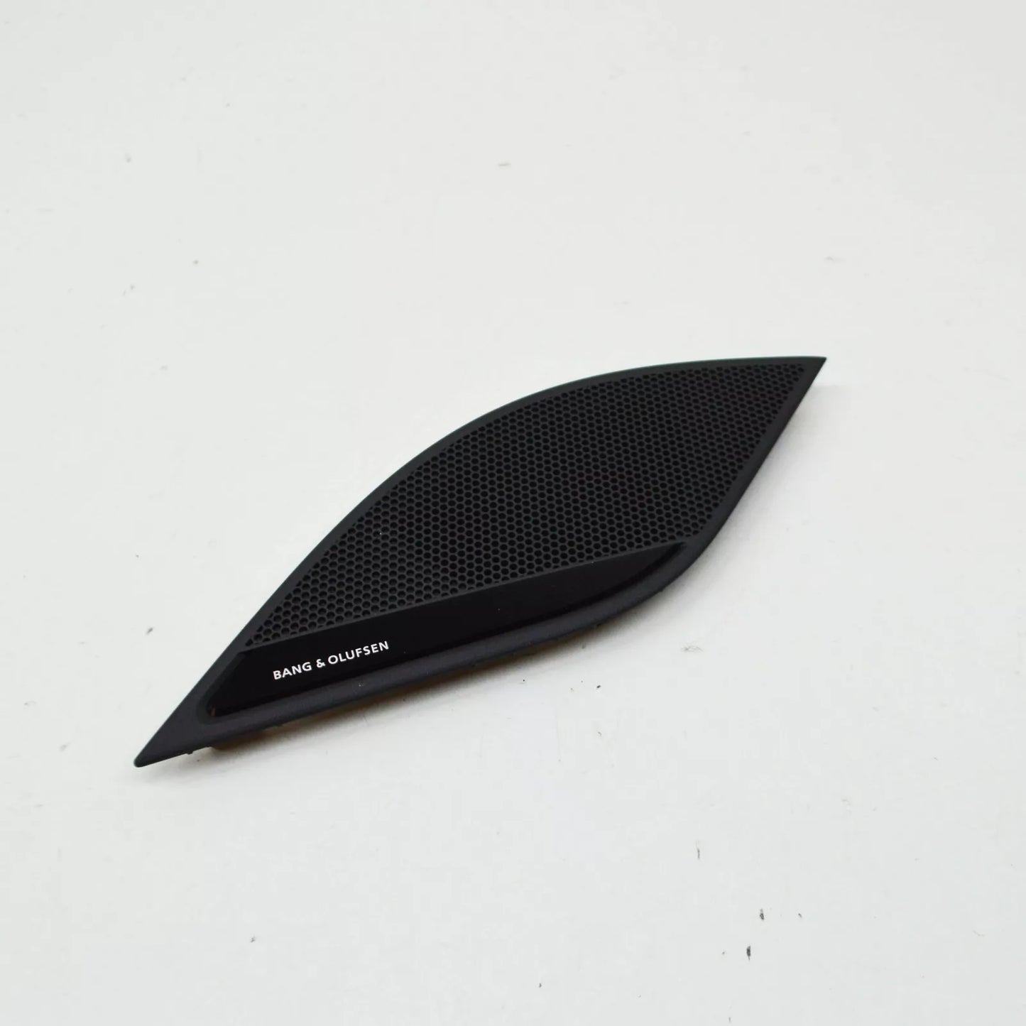 NEW AUDI A5 8W6 FRONBT DASH LEFT LOUDSPEAKER GRILLE LHD 8W1857227A6PS