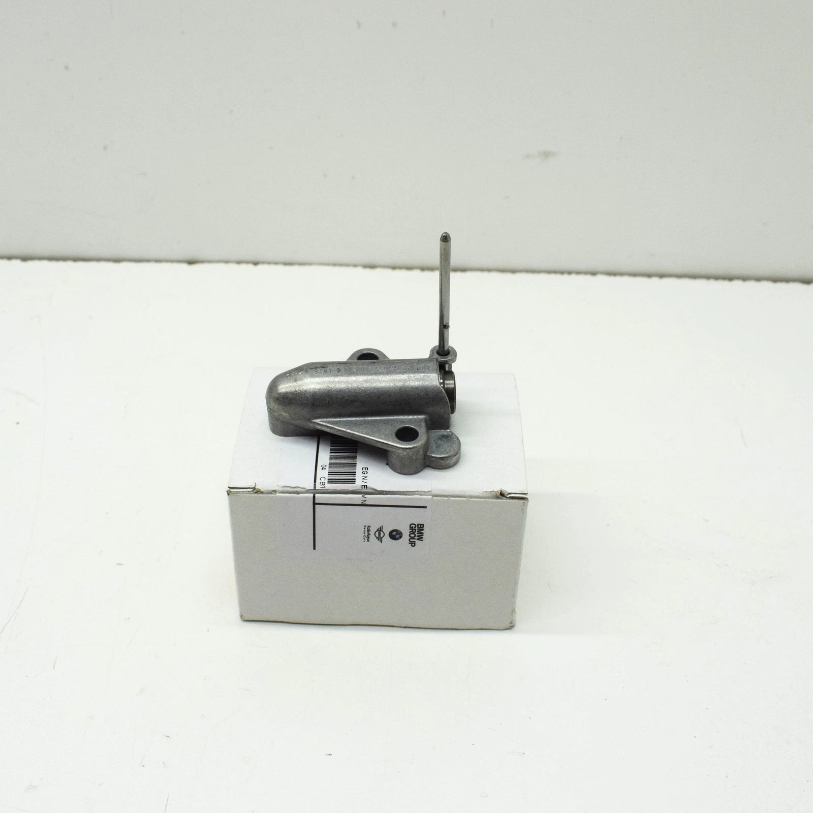 NEW BMW 1 F20 TIMING CHAIN TENSIONER LOWER 8572507 13528572507 ORIGINAL