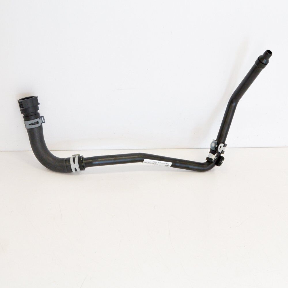 NEW MERCEDES-BENZ CLA COUPE C117 COOLANT HOSE PIPE A1332000053 2016 ORIGINAL