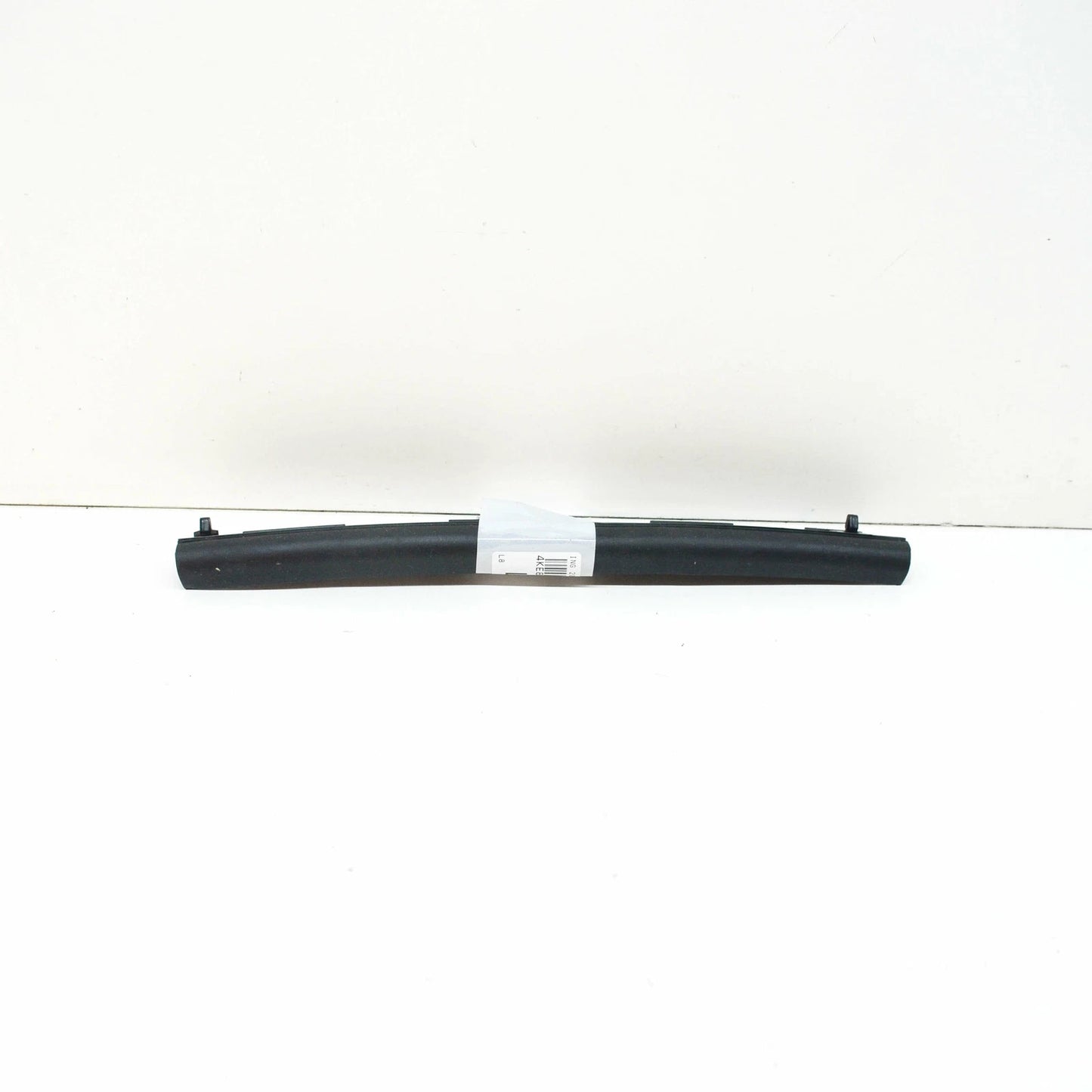 NEW AUDI E-TRON FRONT LEFT HOOD INSULATION PAD 4KE823125 ORIGINAL