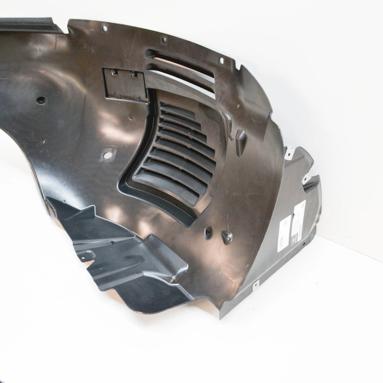 NEW MB GLE W167 FRONT RIGHT WHEEL HOUSING LINER FRONT PART A1676901608