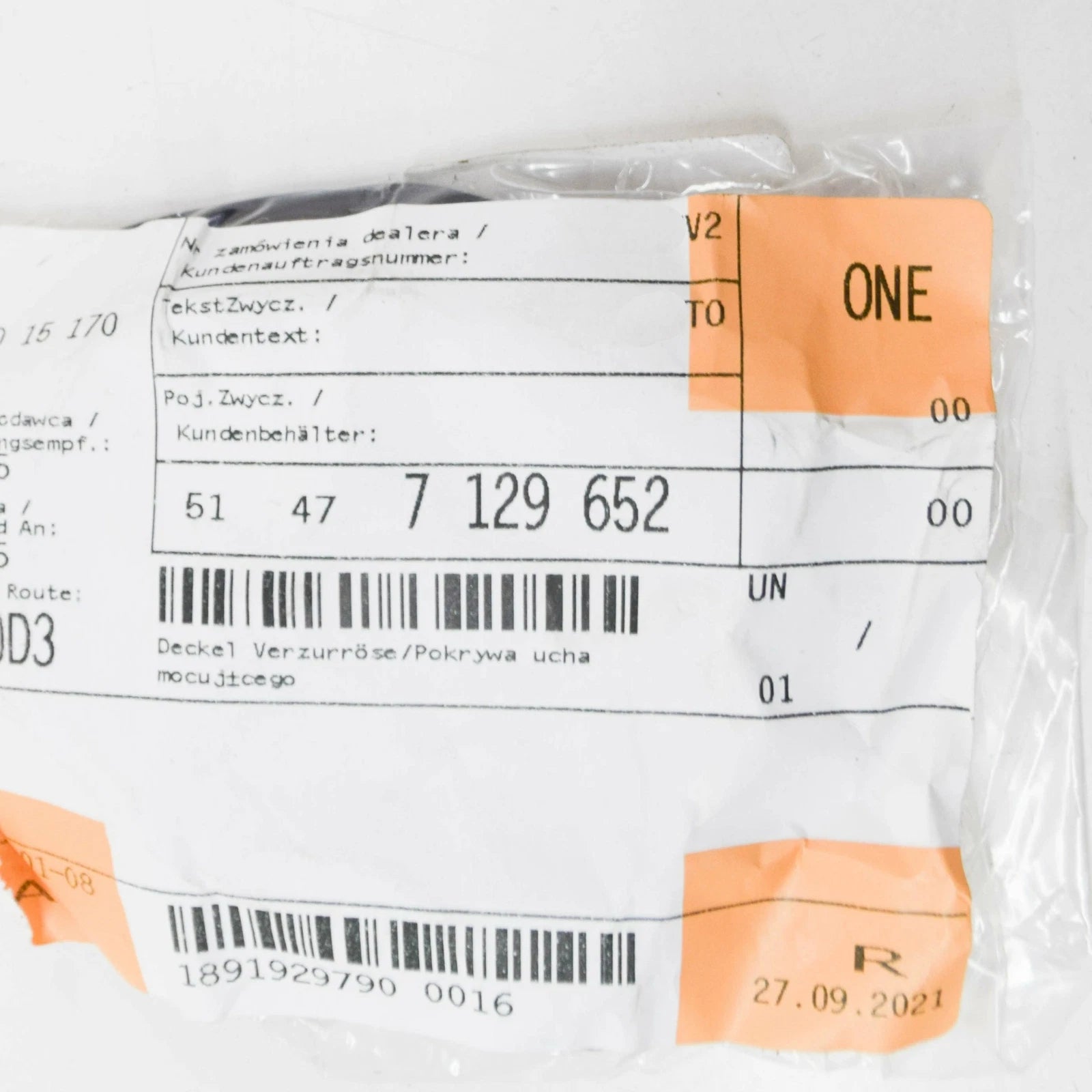 NEW BMW 3 E90 REAR LEFT TRUNK FASTENING LOOP COVER 7129652 51477129652 ORIGINAL