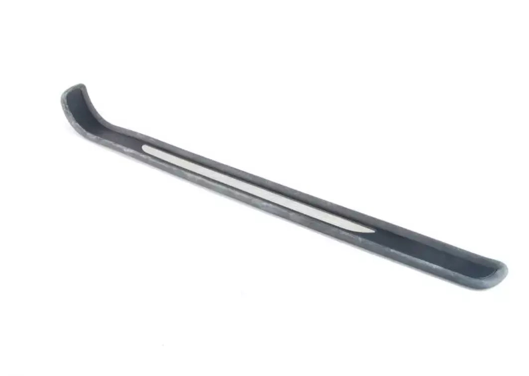 NEW BMW 3 COUPE E92 FRONT RIGHT DOOR SILL TRIM 51478046480 8046480 ORIGINAL