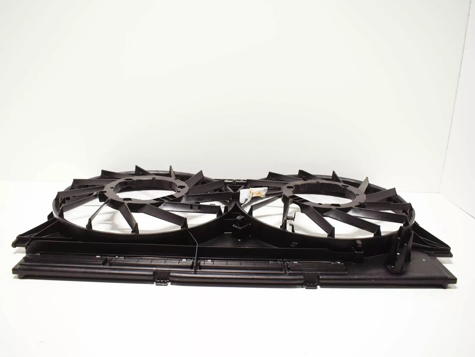 NEW AUDI Q5 FY ENGINE COOLING FAN RADIATOR SHROUD 80A121207A ORIGINAL