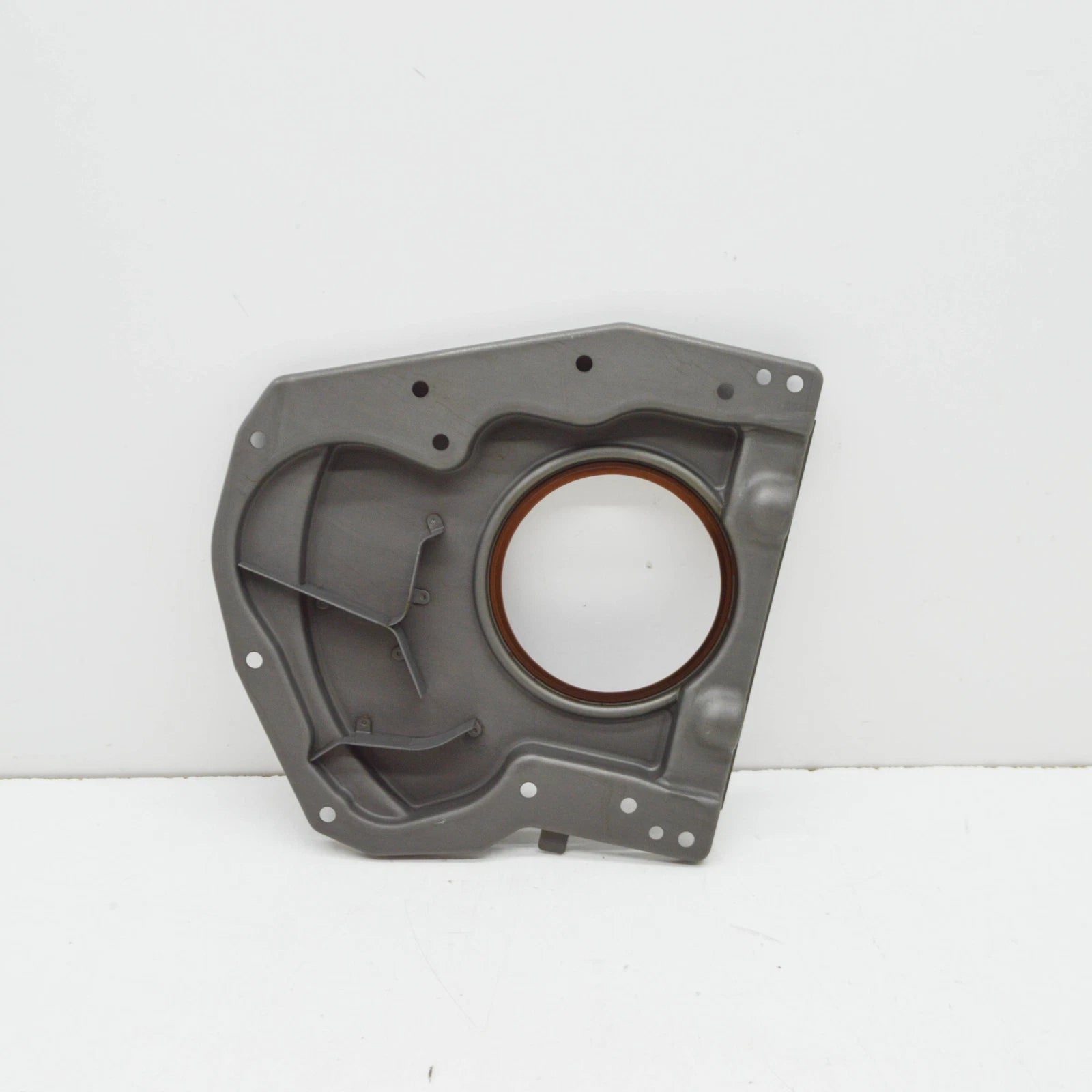 NEW MERCEDES-BENZ E W212 REAR CYLINDER CRANKCASE COVER A2730100814 ORIGINAL
