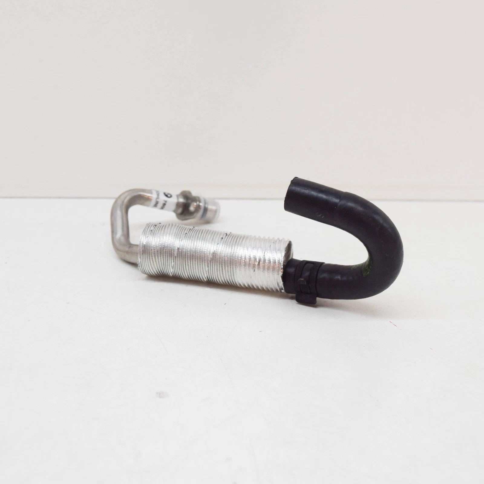 NEW BMW 1 F20 TURBOCHARGER FEED INLET PIPE 11537600591 7600591 ORIGINAL