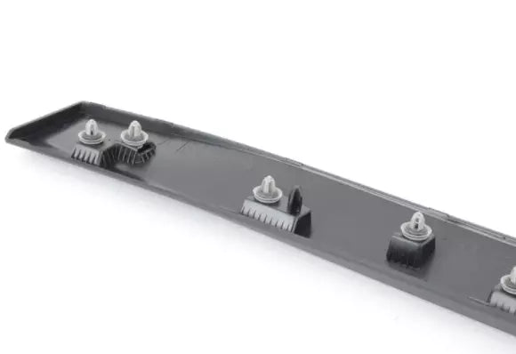 NEW BMW X1 F48 FRONT LEFT DOOR ROCKET PANEL MOLDING 51137352091 ORIGINAL