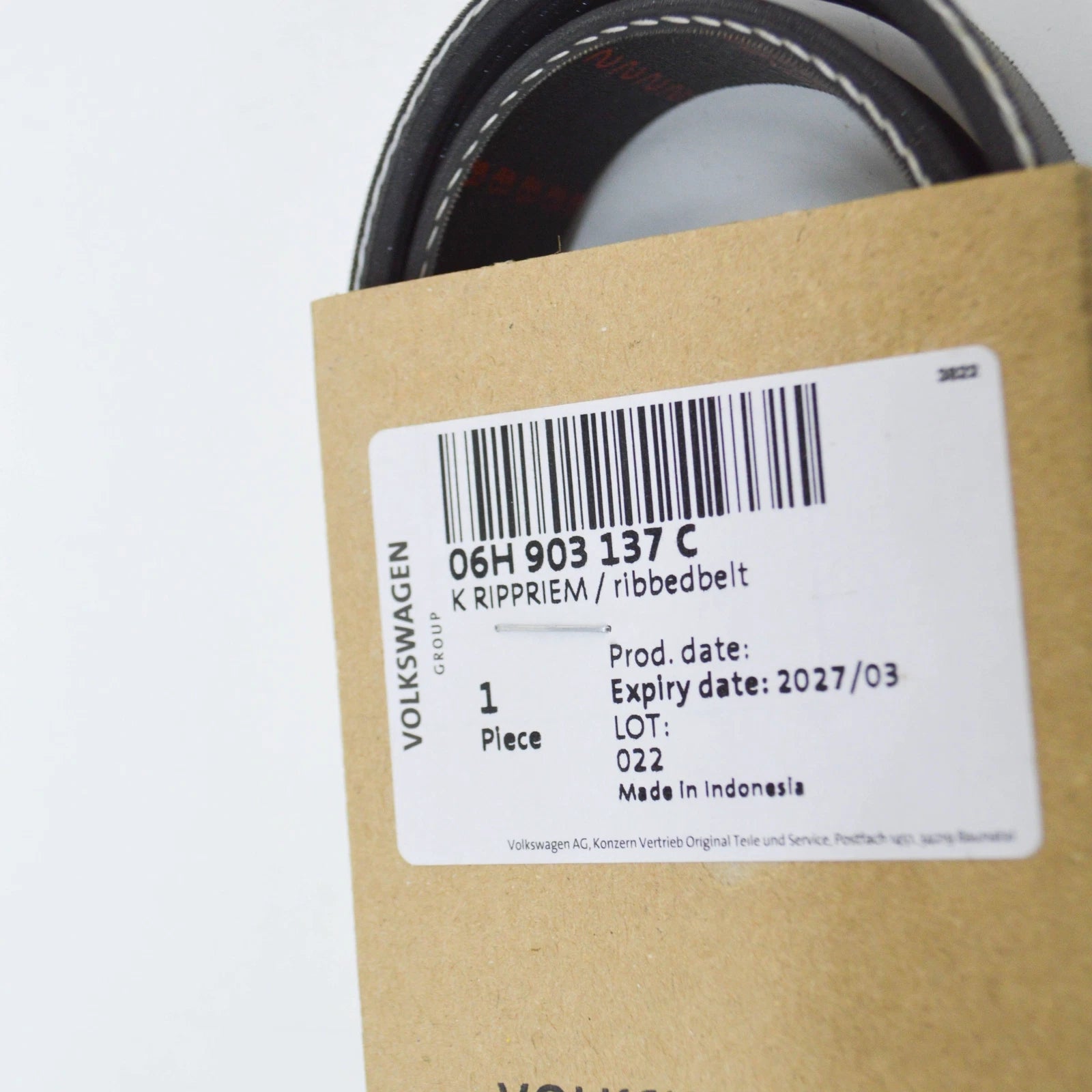 NEW AUDI A5 8T ACCESSORY BELT 06H903137C 2.0 PETROL