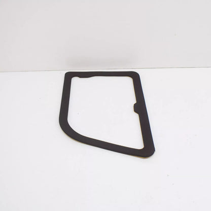 NEW BMW X5 E70 REAR RIGHT LIGHT INNER GASKET SEAL 63217288974 2010 ORIGINAL