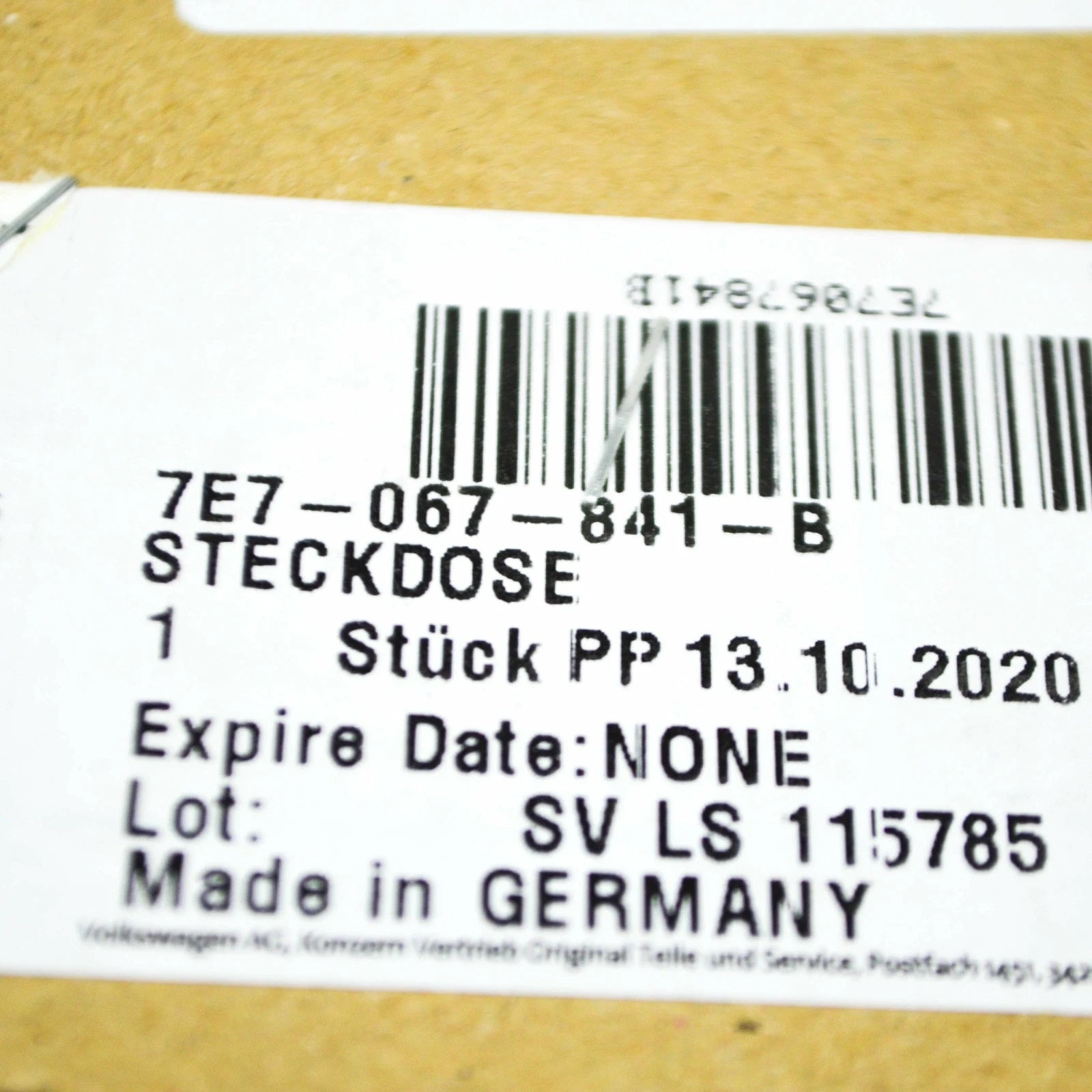 NEW VW TRANSPORTER T6 CAMPER SHOWER WATER CONNECTION SOCKET 7E7067841B ORIGINAL