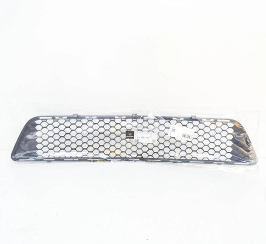NEW MB C-CLASS W204 FRONT AMG BUMPER LOWER CENTER GRILLE A2048850453 ORIGINAL