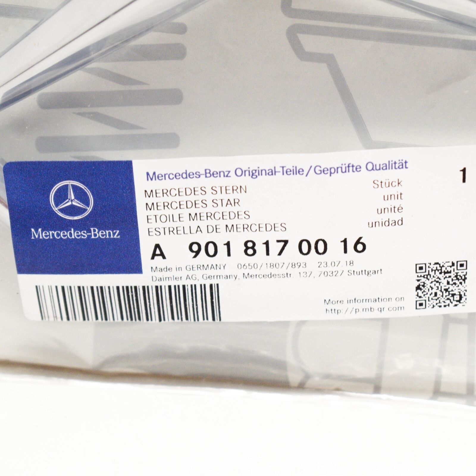 NEW MERCEDES-BENZ SPRINTER W905 FRONT GRILLE EMBLEM BADGE A9018170016 ORIGINAL