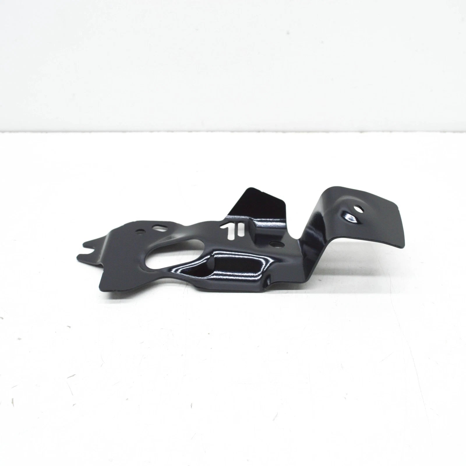 NEW BMW 3 G20 LEFT TENSION SPRING BRACKET 41007488103 ORIGINAL