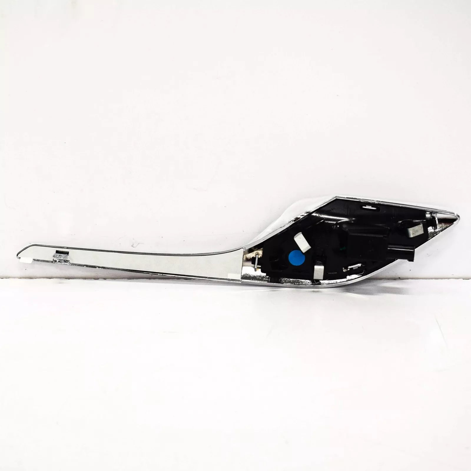 NEW BMW Z4 E89 CHROME SIDE TURN INDICATOR LAMP LEFT FENDER 63137303243 ORIGINAL