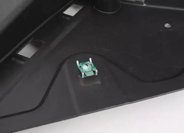 NEW BMW Z4 ROADSTER E89 FRONT LEFT HOUSING LINER FRONT PART 51777191029 ORIGINAL